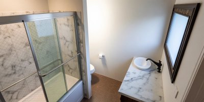  9 GUEST BATHROOM
